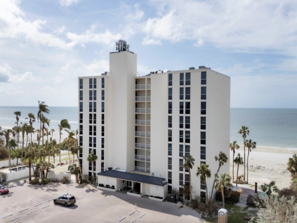 Two Bedroom Beach Condo Communal Pool  Longboat Key
